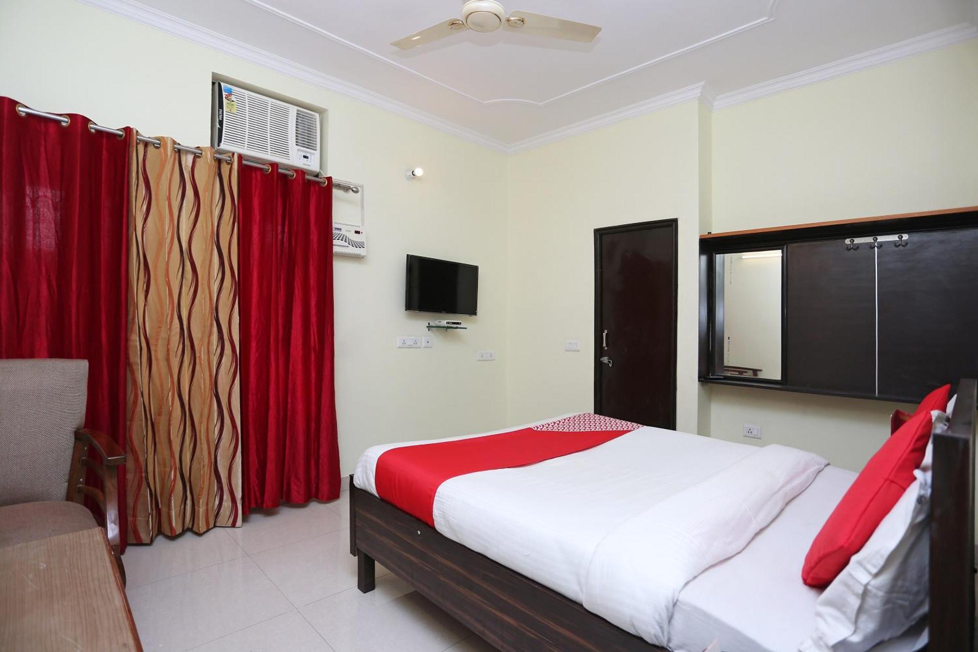 Hotel O Lime Wood Ντεχραντούν Εξωτερικό φωτογραφία